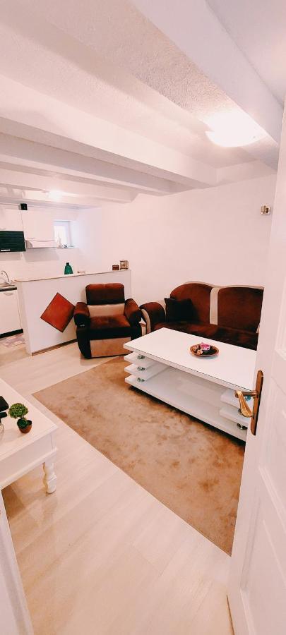 Ema Apartment Сараево Екстериор снимка